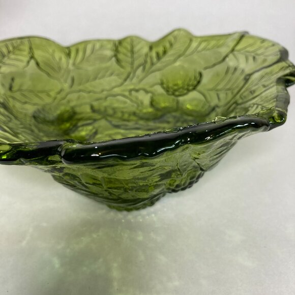 Indiana Green Glass Loganberry and Leaf Pattern Vintage Candy Dish - Bowl - Picture 3 of 10
